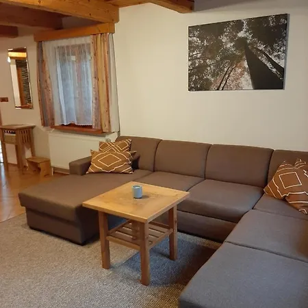 Konzajf Lodge